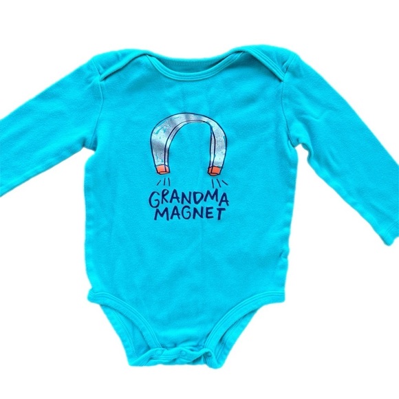 Carter’s 18 Month Grandma Magnet Long Sleeve Diaper Shirt/Onesie - Picture 1 of 4